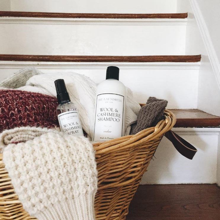 Shampoo de lã e caxemira 32 Lavagens de cedro - 16 fl. oz. The Laundress - Imagem 4