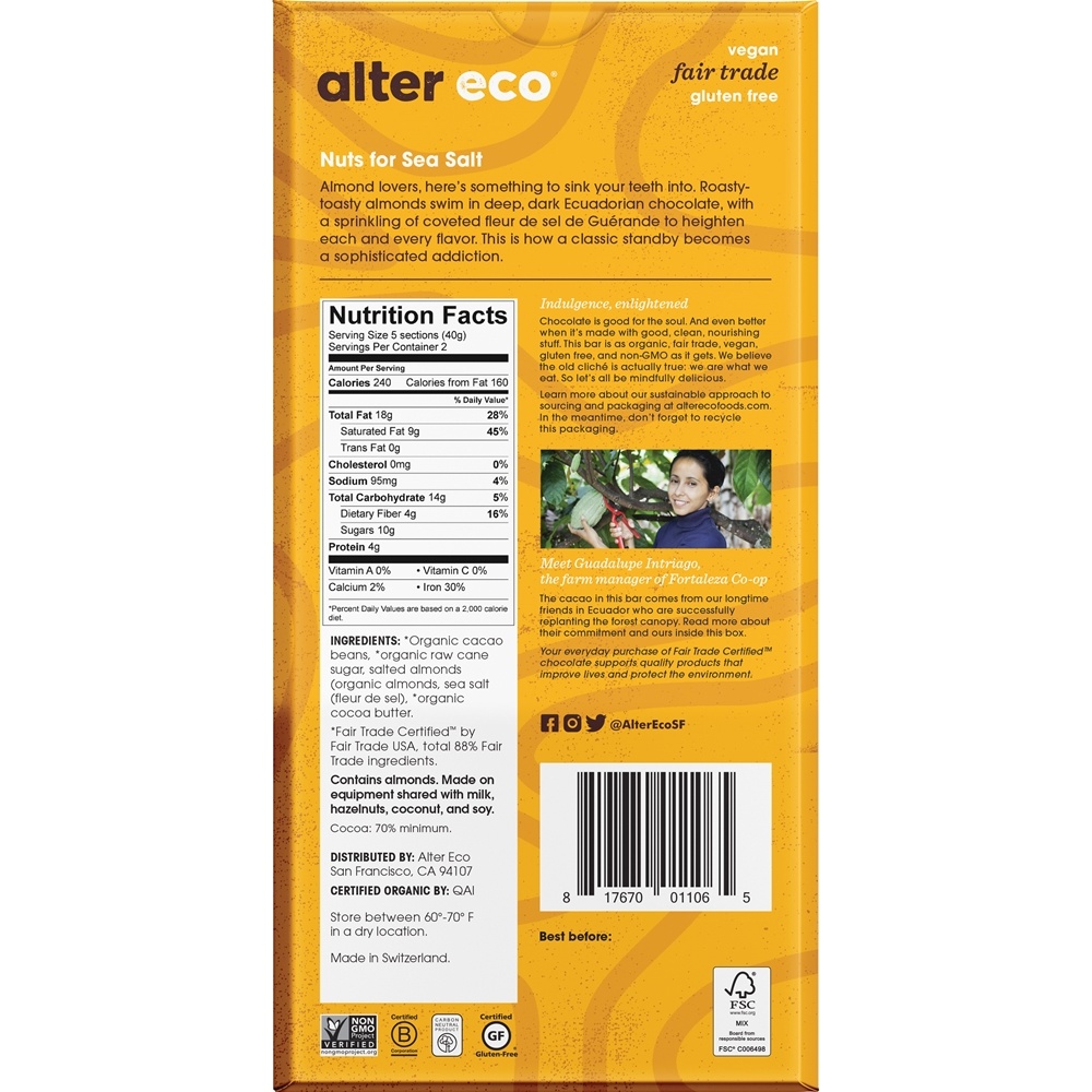 Chocolate Escuro Orgânico 70 % de amêndoas salgadas com cacau - 2.82 oz. Alter Eco - Imagem 2