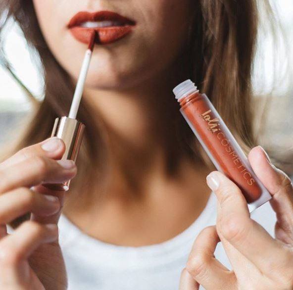 Luxo Creme Mates Líquido Batom Terra - 0.14 fl. oz. Jolii Cosmetics - Imagem 8