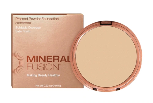 Mineral Fusion Base em Pó Compacta Warm 2 - 9g - Pele Uniforme e Radiante