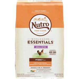Ração Nutro Wholesome Essentials Small Bites Frango Arroz Integral Batata Doce para Cães Adultos - 13.6kg